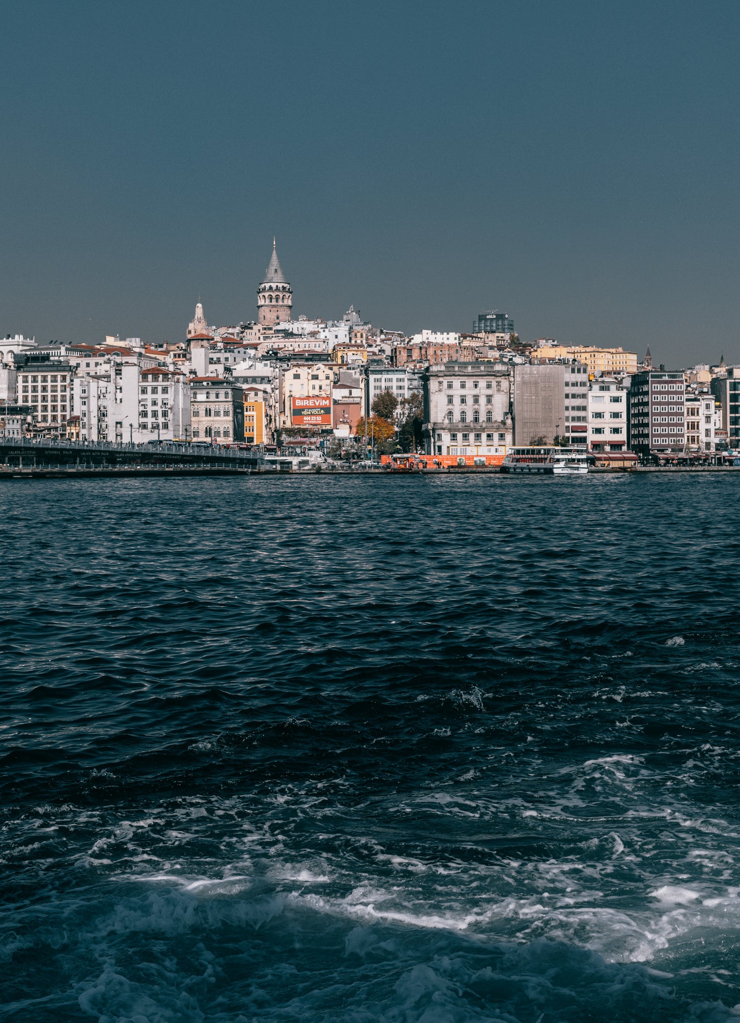 Crossing the Bosphorus scented candle